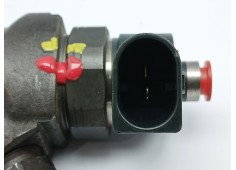 Recambio de inyector para volkswagen scirocco iii (137, 138) 2.0 tdi referencia OEM IAM 03L130277J  0445110369 2