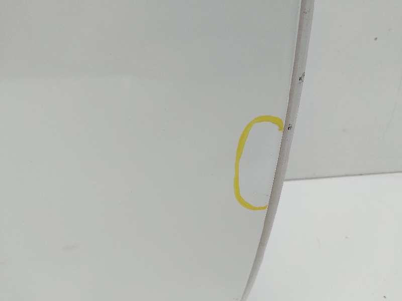 Recambio de puerta trasera derecha para toyota auris hybrid active referencia OEM IAM 6700302250  