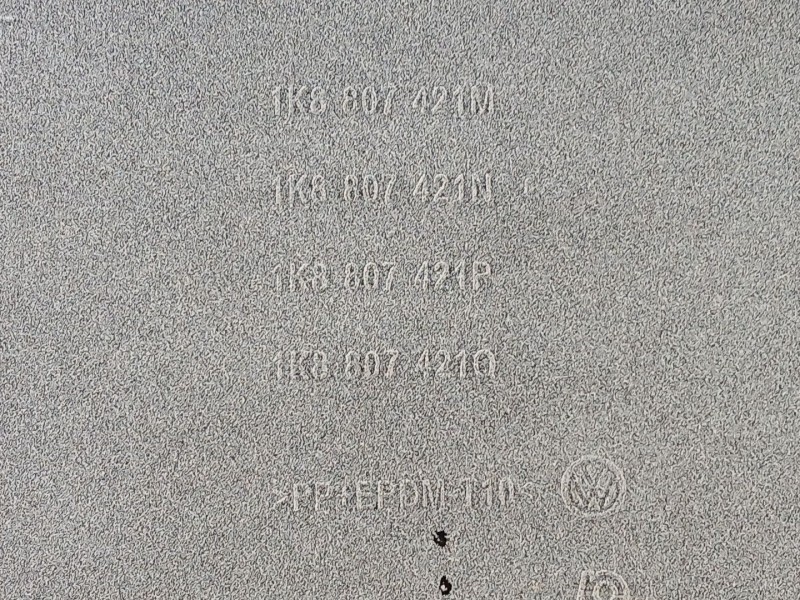 Recambio de paragolpes trasero para volkswagen scirocco iii (137, 138) 2.0 tdi referencia OEM IAM 1K8807421M 1K8807421R 1K880742