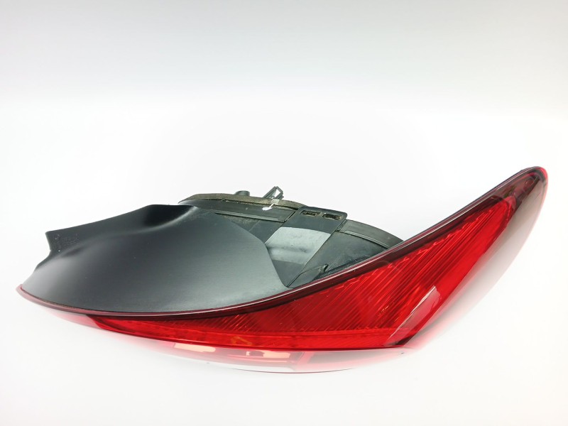 Recambio de piloto trasero derecho para volkswagen scirocco iii (137, 138) 2.0 tdi referencia OEM IAM 1K8945096M  89319921