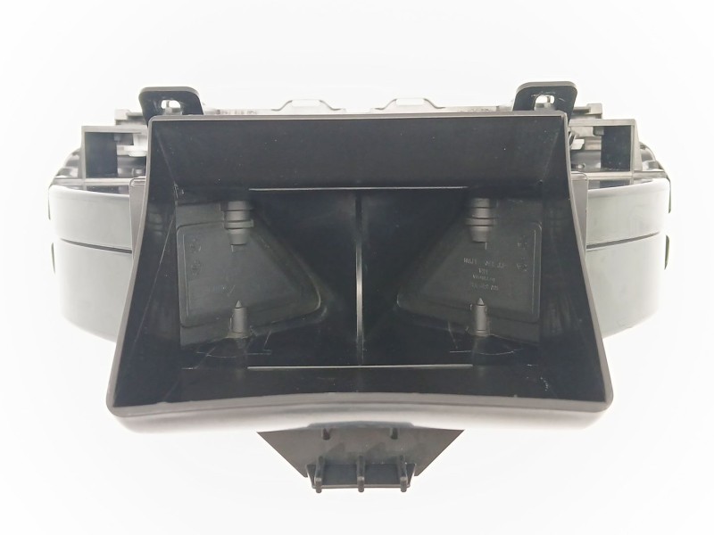 Recambio de rejilla aireadora para volkswagen scirocco iii (137, 138) 2.0 tdi referencia OEM IAM 1Q0819735C  1Q0819728L