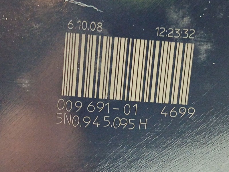 Recambio de piloto trasero izquierdo para volkswagen tiguan (5n_) 2.0 tdi 4motion referencia OEM IAM 5N0945095H  