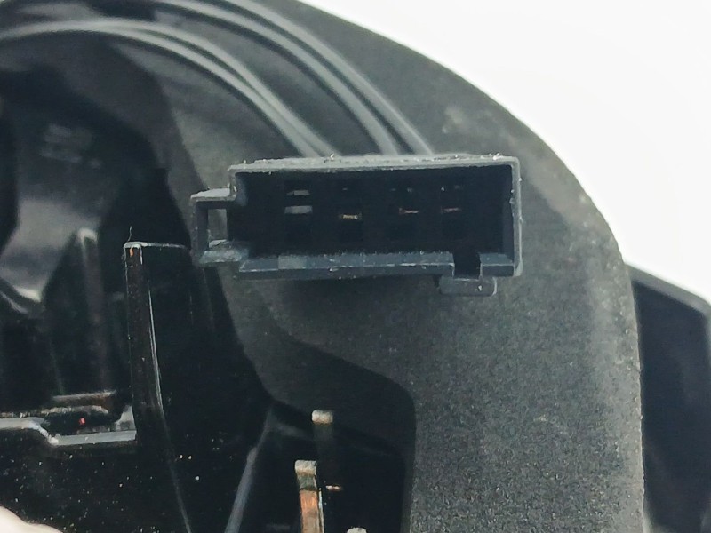 Recambio de piloto trasero izquierdo interior para opel astra k (b16) 1.6 turbo (68) referencia OEM IAM 13281878  