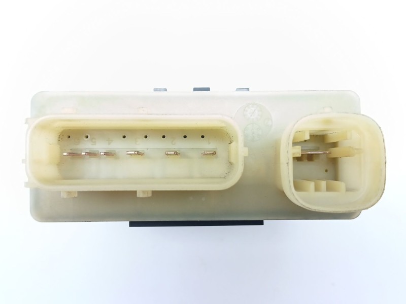 Recambio de caja precalentamiento para peugeot partner tepee 1.6 bluehdi 100 referencia OEM IAM 9652021180  