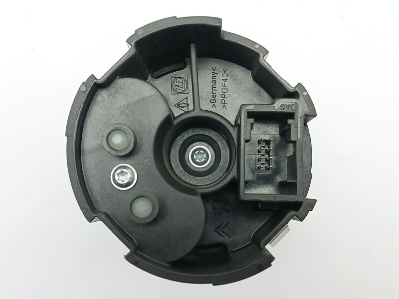 Recambio de palanca cambio para peugeot partner tepee 1.6 bluehdi 100 referencia OEM IAM 9671945380  