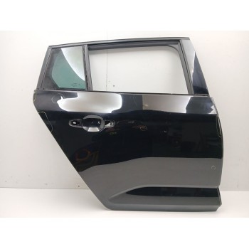 PUERTA TRASERA DERECHA 
