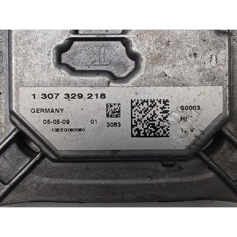 Recambio de centralita faros xenon para audi a4 b8 avant (8k5) 1.8 tfsi quattro referencia OEM IAM 1307329218  