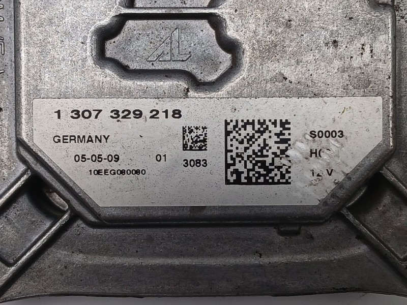 Recambio de centralita faros xenon para audi a4 b8 avant (8k5) 1.8 tfsi quattro referencia OEM IAM 1307329218  