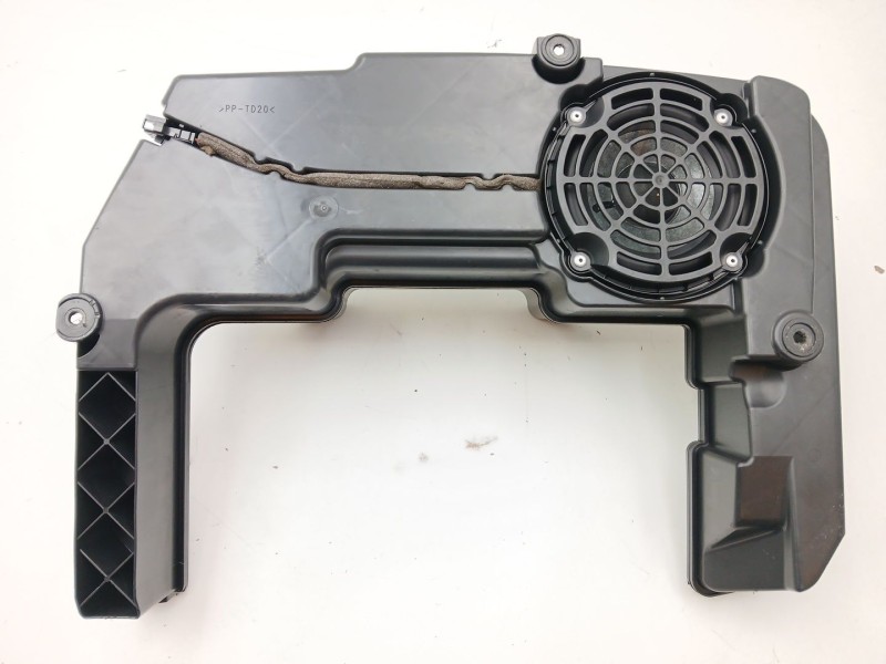 Recambio de altavoz para audi a4 allroad b8 (8kh) 2.0 tdi quattro referencia OEM IAM 8K9035382A  