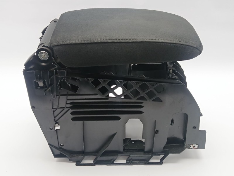 Recambio de apoyabrazos central para volkswagen scirocco iii (137, 138) 2.0 tfsi referencia OEM IAM 1K5864251C  