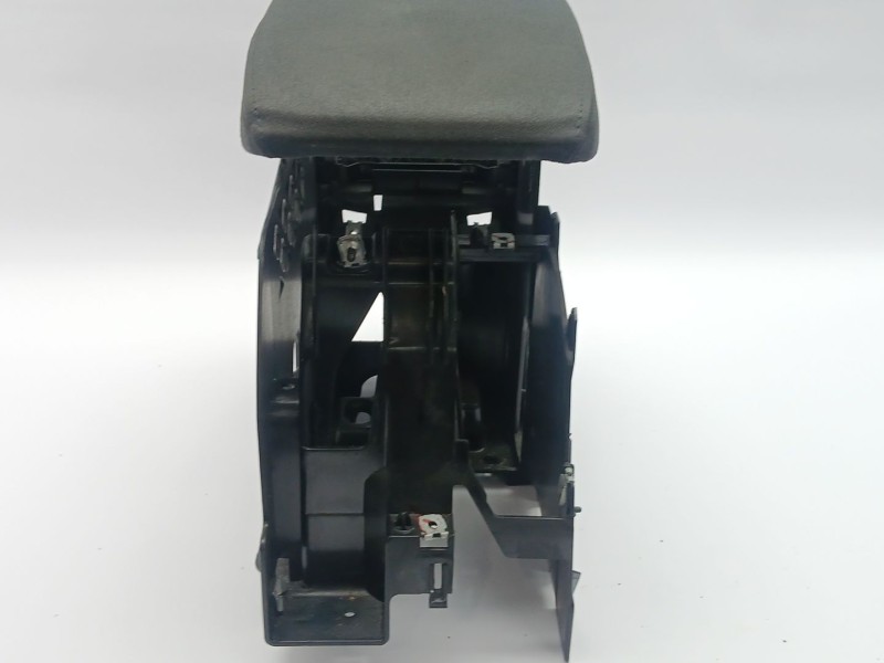 Recambio de apoyabrazos central para volkswagen scirocco iii (137, 138) 2.0 tfsi referencia OEM IAM 1K5864251C  