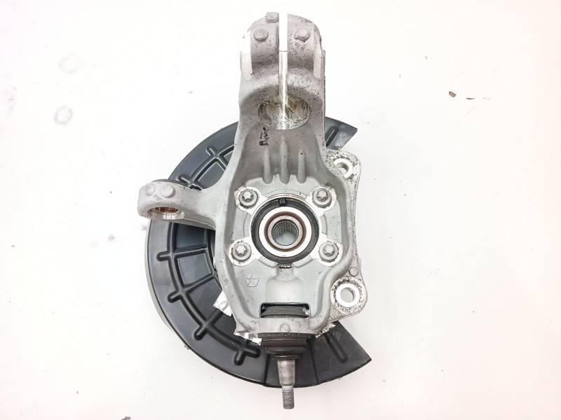 Recambio de mangueta delantera izquierda para jeep cherokee (kl) 2.2 crd 4x4 referencia OEM IAM 4877889AF  