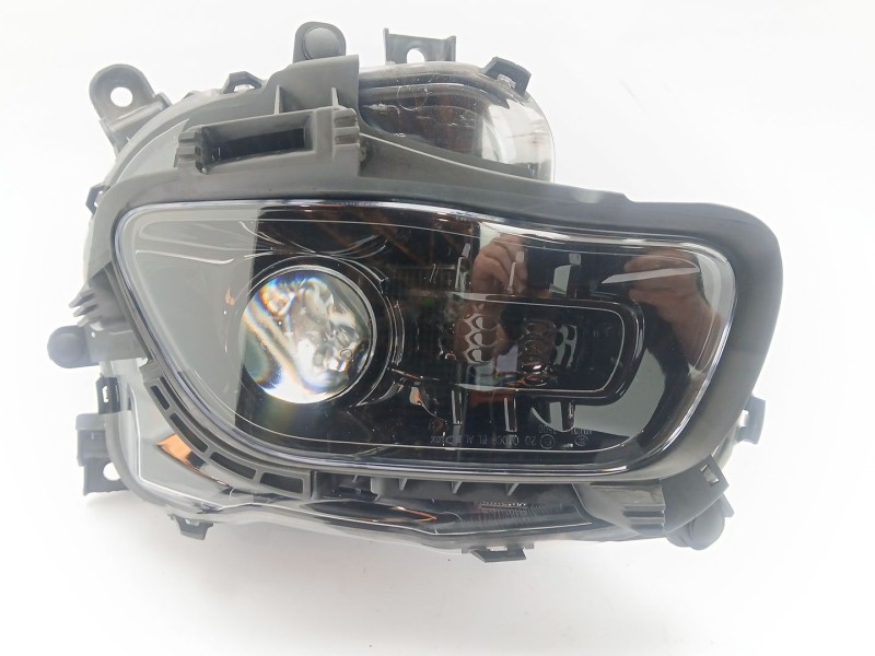 Recambio de faro izquierdo para jeep cherokee (kl) 2.2 crd 4x4 referencia OEM IAM 68102857AI  