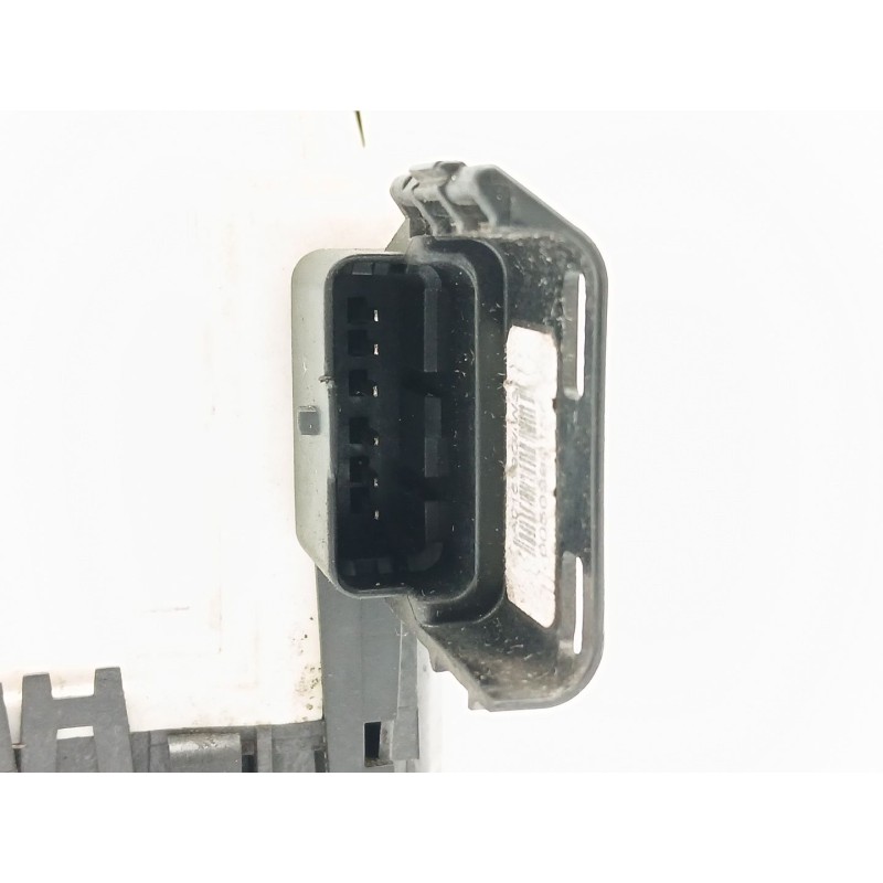 Recambio de cerradura puerta trasera derecha para citroën c3 ii (sc_) 1.4 hdi 70 (sc8hzc, sc8hr0, sc8hp4) referencia OEM IAM 732