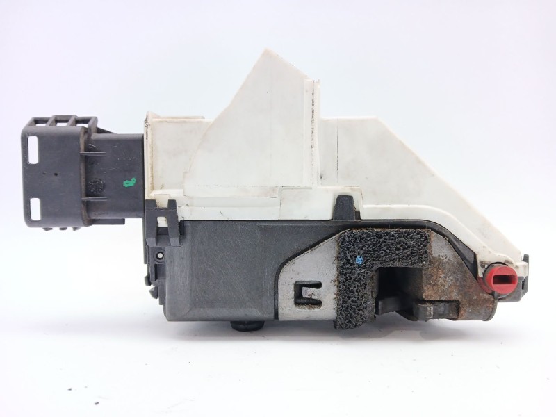 Recambio de cerradura puerta trasera derecha para citroën c3 ii (sc_) 1.4 hdi 70 (sc8hzc, sc8hr0, sc8hp4) referencia OEM IAM 732