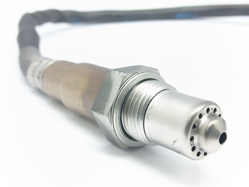 Recambio de sonda lambda para jeep cherokee (kl) 2.2 crd 4x4 referencia OEM IAM 68321552AA  0281004555