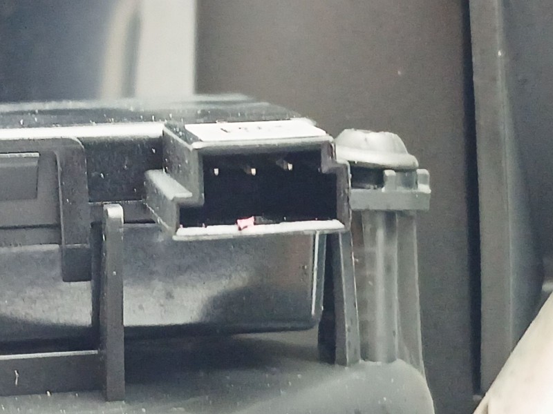 Recambio de guantera para opel insignia a (g09) 2.0 cdti (68) referencia OEM IAM 22911705  