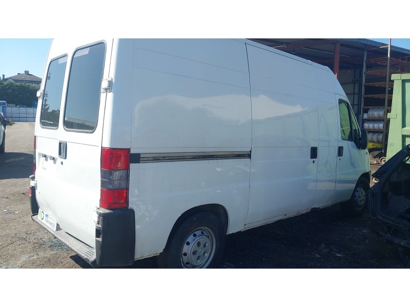 peugeot boxer furgoneta (230l) del año 2000