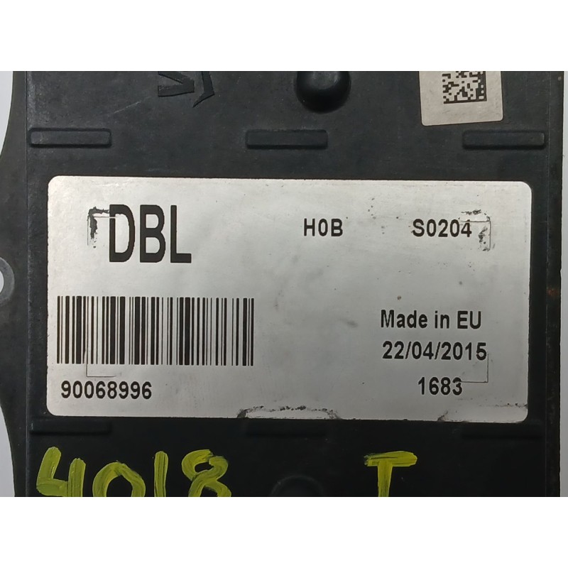 Recambio de centralita faros xenon para volvo v60 i cross country (157) d4 polestar awd referencia OEM IAM 90068996  