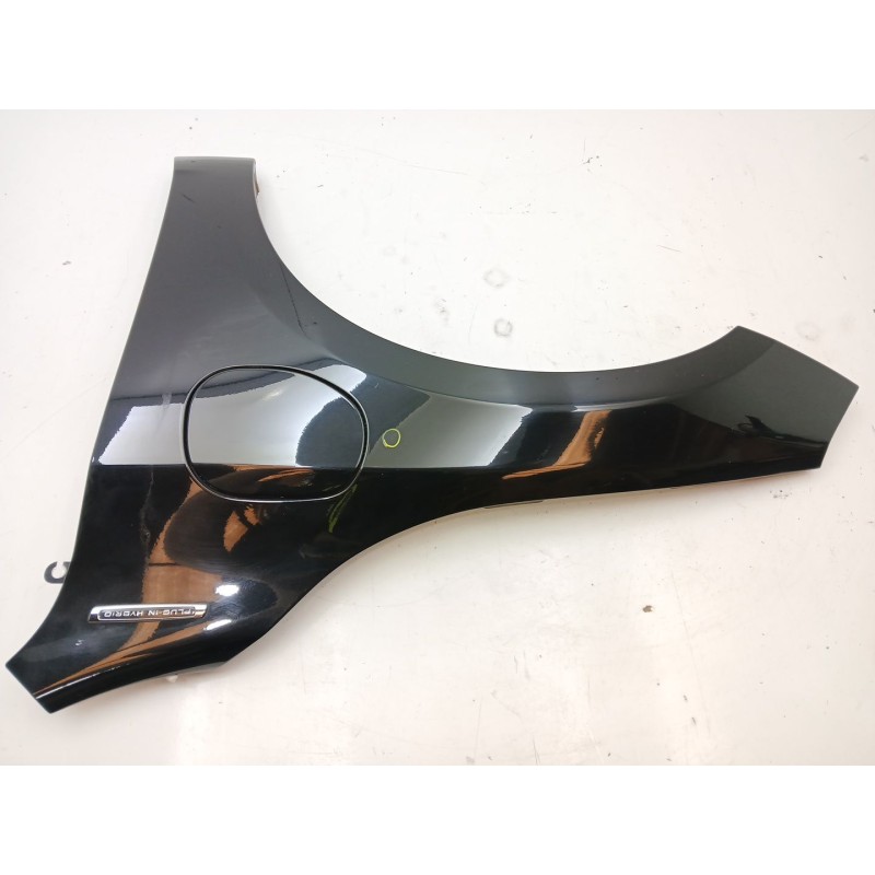Recambio de aleta delantera izquierda para volvo v60 i cross country (157) d4 polestar awd referencia OEM IAM 31333847  31333847