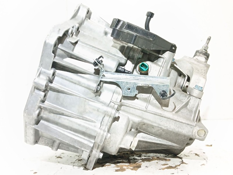 Recambio de caja cambios para renault kadjar (ha_, hl_) 1.6 dci 130 referencia OEM IAM ND4008  ND4