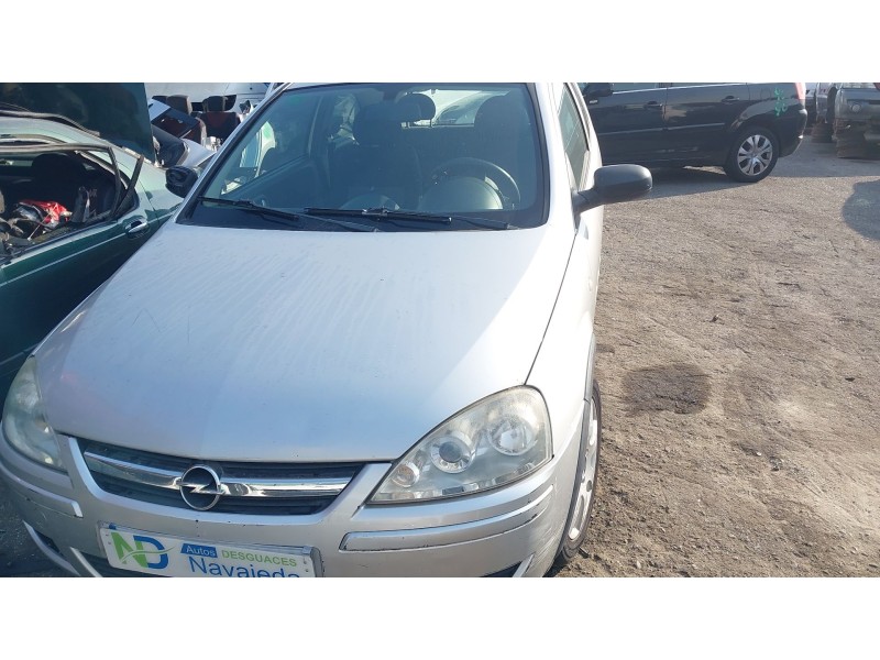 opel corsa c (x01) del año 2005