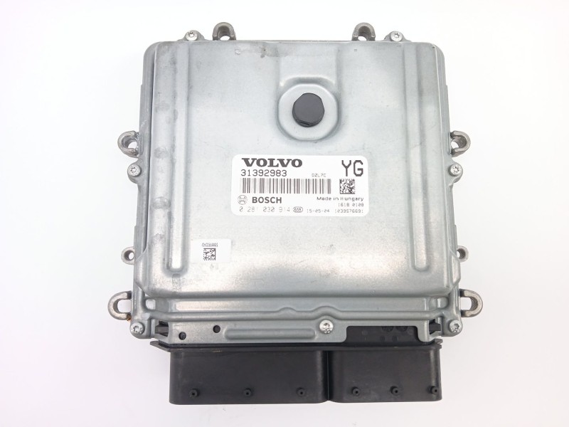 Recambio de centralita motor uce para volvo v60 i cross country (157) d4 polestar awd referencia OEM IAM 31392983  0281030914