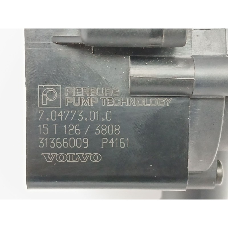 Recambio de bomba agua para volvo v60 i cross country (157) d4 polestar awd referencia OEM IAM 31366009  704773010