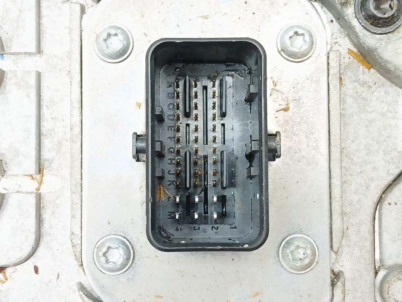 Recambio de convertidor hibrido para volvo v60 i cross country (157) d4 polestar awd referencia OEM IAM 30659942  