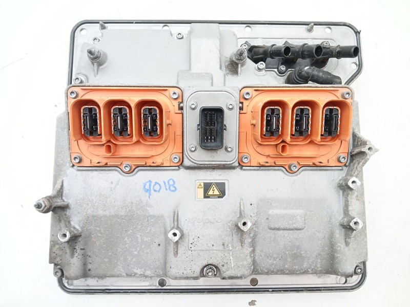 Recambio de convertidor hibrido para volvo v60 i cross country (157) d4 polestar awd referencia OEM IAM 30659942  