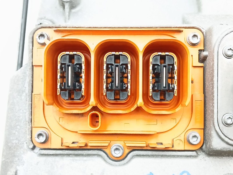 Recambio de convertidor hibrido para volvo v60 i cross country (157) d4 polestar awd referencia OEM IAM 30659942  