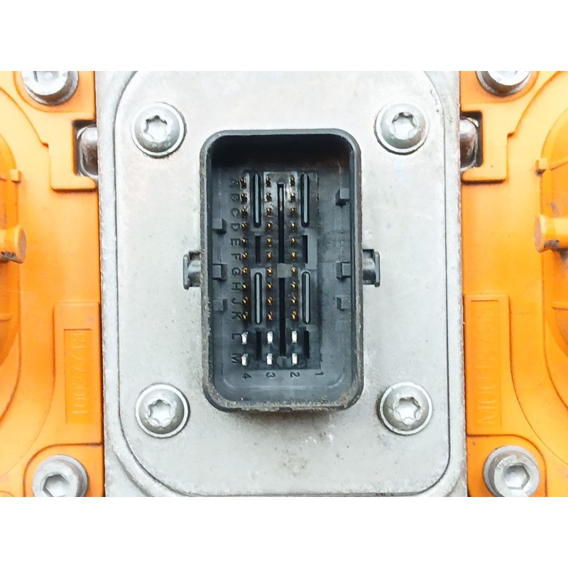 Recambio de convertidor hibrido para volvo v60 i cross country (157) d4 polestar awd referencia OEM IAM 30659942  