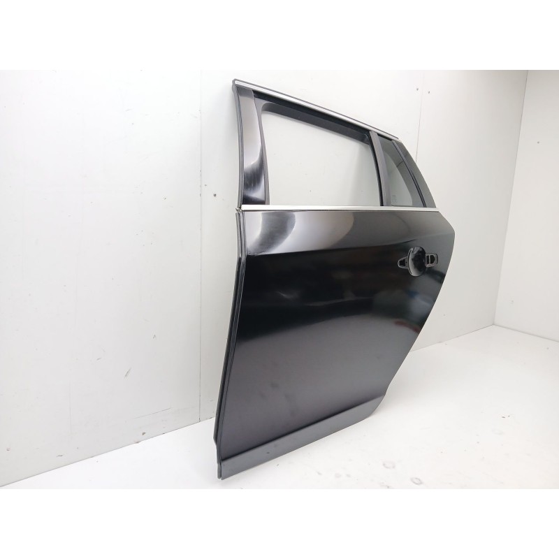 Recambio de puerta trasera izquierda para volvo v60 i cross country (157) d4 polestar awd referencia OEM IAM   