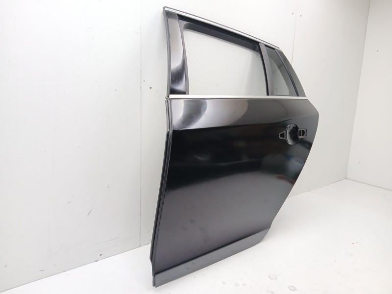 Recambio de puerta trasera izquierda para volvo v60 i cross country (157) d4 polestar awd referencia OEM IAM   