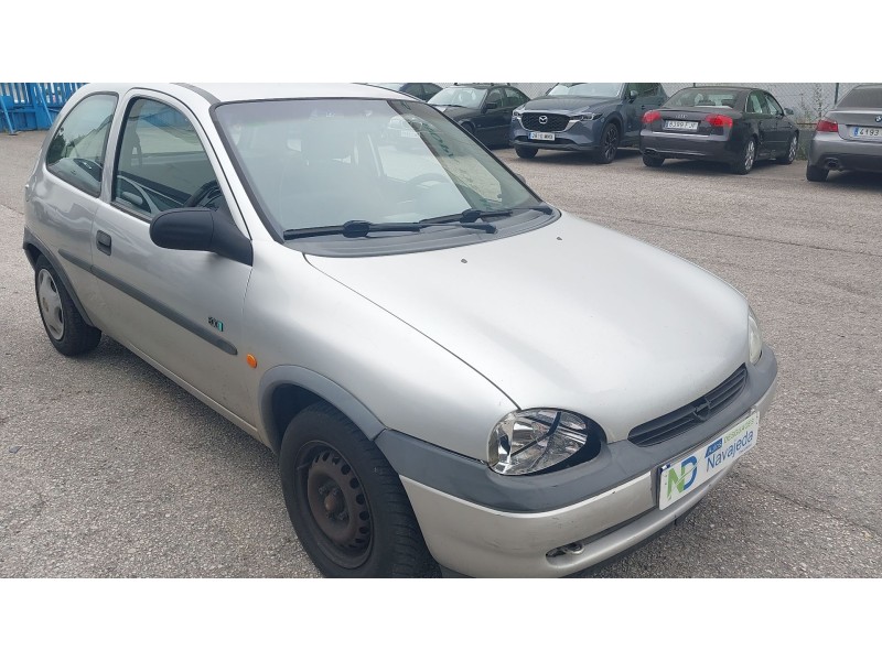 opel corsa b (s93) del año 2000