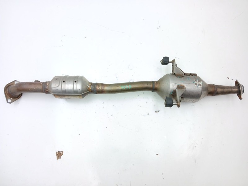 Recambio de catalizador para toyota corolla hatchback (_e21_, _ea1_, _eh1_) 1.8 hybrid (zwe211) referencia OEM IAM 30Y28  