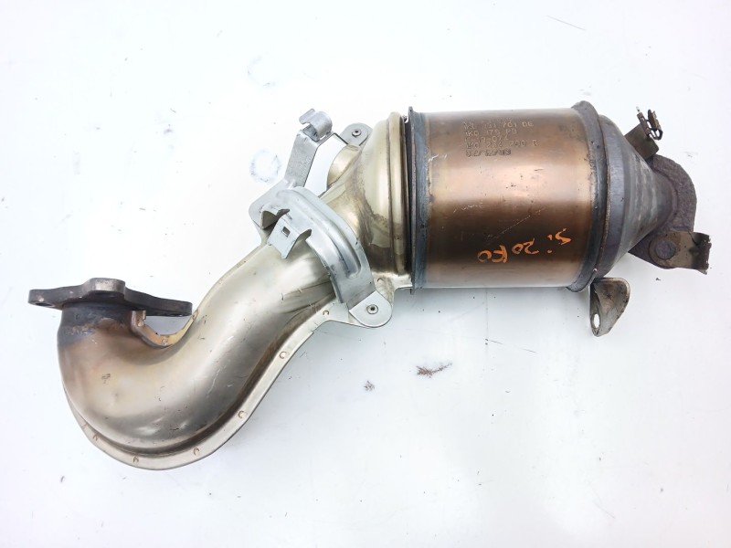 Recambio de catalizador para volkswagen scirocco iii (137, 138) 2.0 tdi referencia OEM IAM 1K0131701DE  