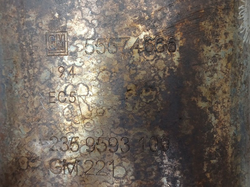 Recambio de catalizador para opel insignia a (g09) 2.0 cdti (68) referencia OEM IAM 55574666  