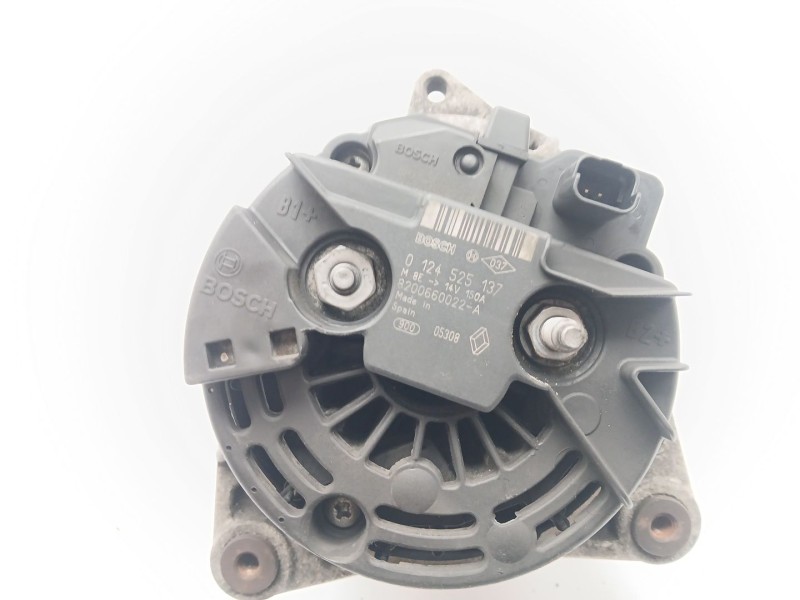 Recambio de alternador para nissan interstar furgoneta (x70) dci 120 referencia OEM IAM 8200660022A  