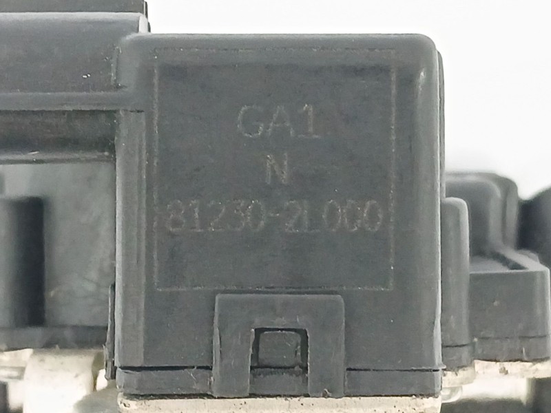 Recambio de cerradura maletero / porton para hyundai i30 classic referencia OEM IAM 812302L000  