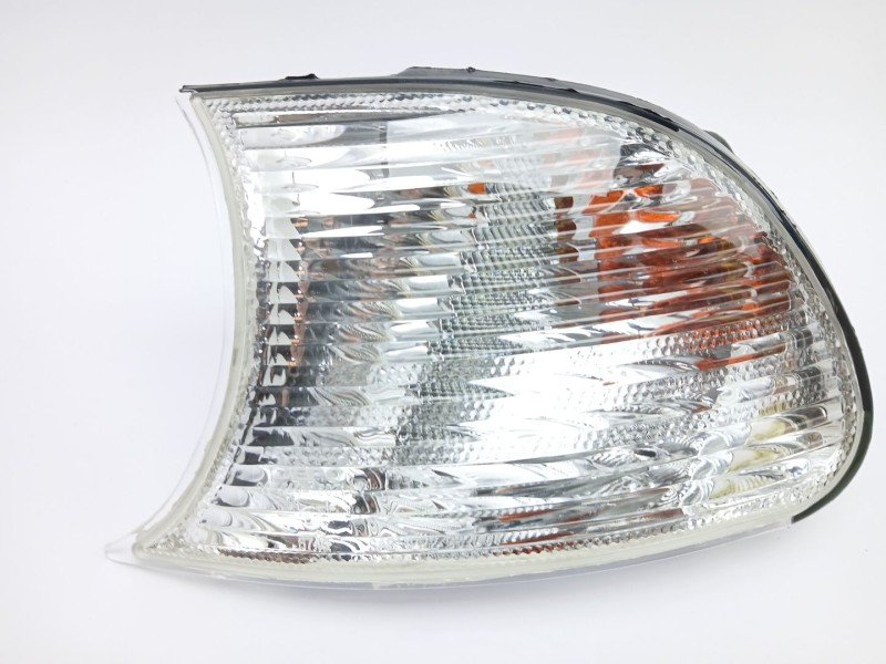 Recambio de piloto delantero derecho para bmw 3 coupé (e46) 320 ci referencia OEM IAM 63136919651  