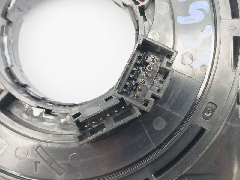 Recambio de anillo airbag para bmw x1 (f48) sdrive 18 d referencia OEM IAM 4216268AI01  