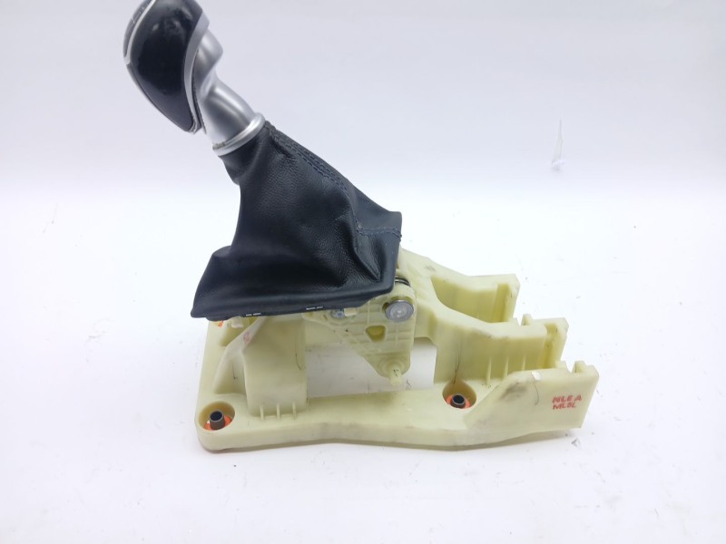 Recambio de palanca cambio para hyundai i20 ii (gb, ib) 1.0 t-gdi referencia OEM IAM 43700C8610YFF  