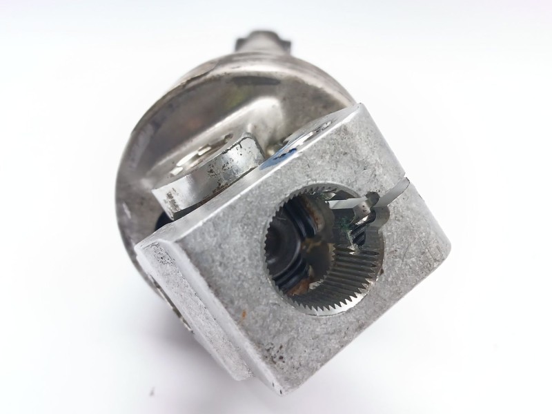 Recambio de flector cardan para bmw 5 touring (e61) 523 i referencia OEM IAM 2201055733C  