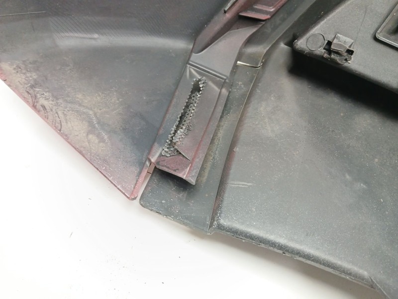 Recambio de paragolpes trasero para audi a1 (8x1, 8xk) 1.6 tdi referencia OEM IAM 8X0807511B  