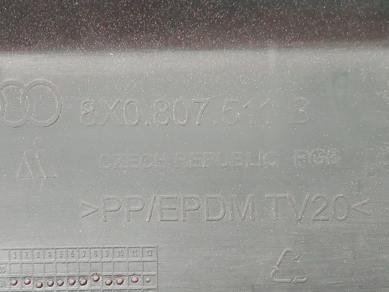 Recambio de paragolpes trasero para audi a1 (8x1, 8xk) 1.6 tdi referencia OEM IAM 8X0807511B  