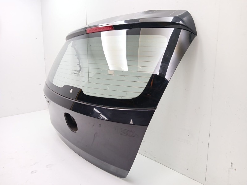 Recambio de porton trasero para hyundai i30 classic referencia OEM IAM 73700 2R010  