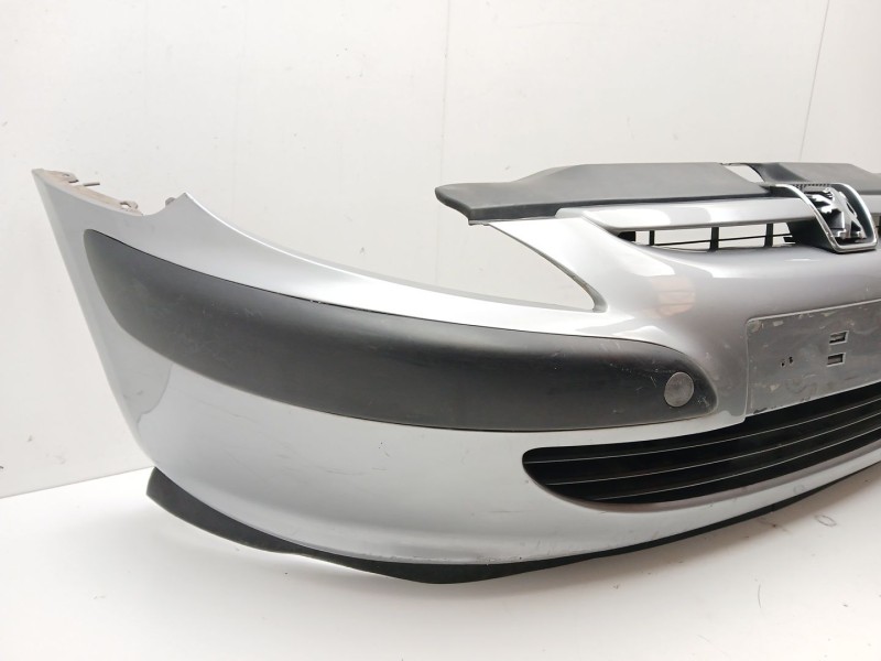 Recambio de paragolpes delantero para peugeot 307 (3a/c) 2.0 hdi 90 referencia OEM IAM 9643067477  