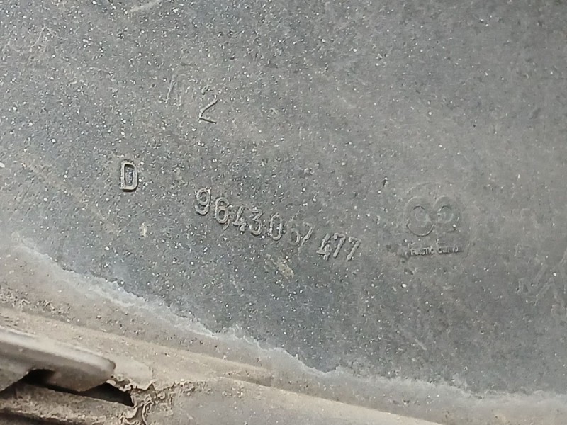 Recambio de paragolpes delantero para peugeot 307 (3a/c) 2.0 hdi 90 referencia OEM IAM 9643067477  