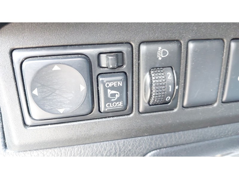 nissan note (e11, ne11) del año 2010